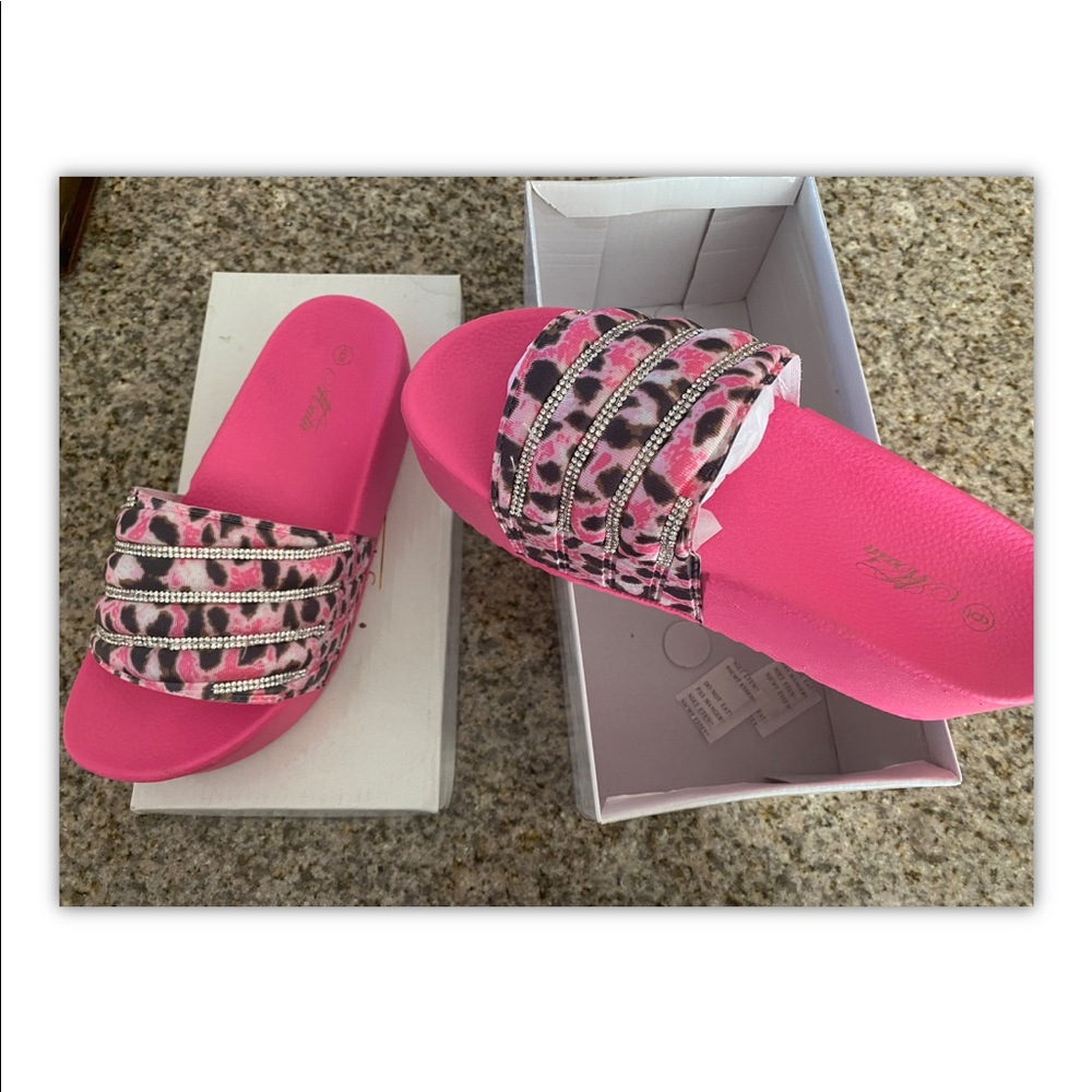 Pink Leopard Rhinestone-Accent Platform Slide - Picture 6 of 6